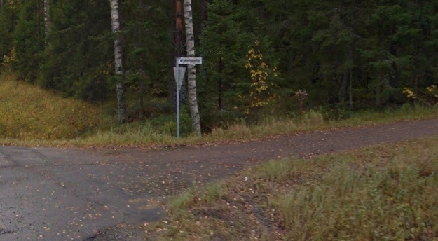 Tytön ruumis löytyi Kokemäen Kauvatsan kylästä lähellä KIikoisten rajaa Myönteentieltä. Kuva: Google Maps